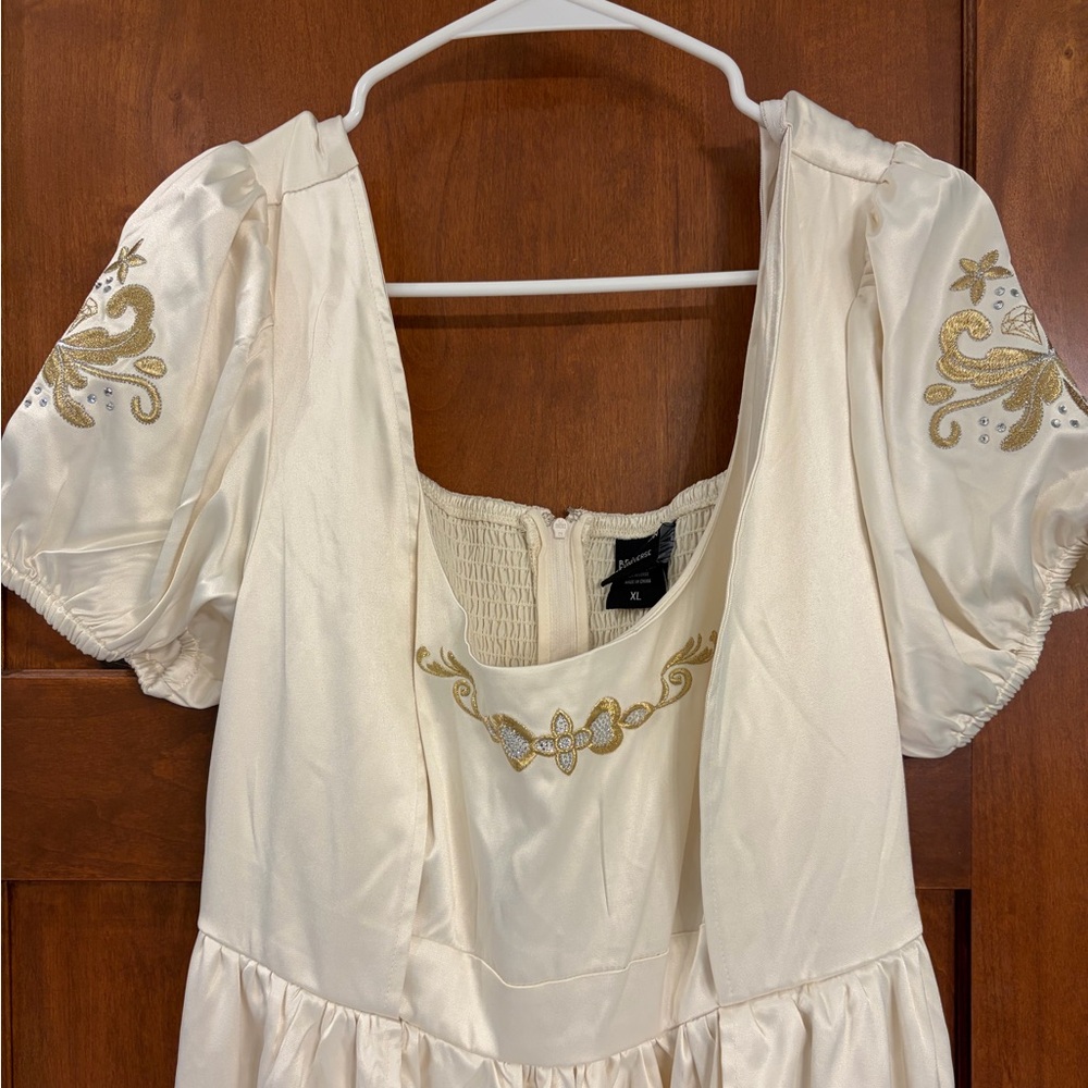 Her Universe Bridgerton Daphne Dress - Picture 2 of 4